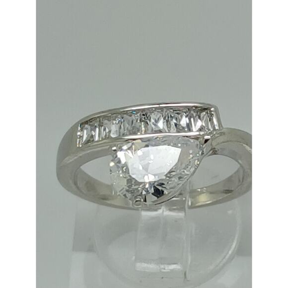 2.4CT Vintage Gold Plated Pear Radiant Cut Sim Diamond CZ Engagement Ring - Picture 5 of 10